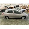 Image 12 : PARKSVILLE - 2009 TOYOTA COROLLA MATRIX SILVER 235720 KMS - B051699