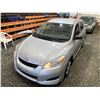 Image 4 : PARKSVILLE - 2009 TOYOTA COROLLA MATRIX SILVER 235720 KMS - B051699