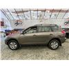 Image 23 : PARKSVILLE - 2009 TOYOTA RAV4 BROWN 239087 KMS - B001732