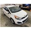 Image 10 : PARKSVILLE - 2013 KIA RIO WHITE 280212 KMS - B812006