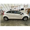 Image 11 : PARKSVILLE - 2013 KIA RIO WHITE 280212 KMS - B812006