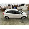 Image 13 : PARKSVILLE - 2013 KIA RIO WHITE 280212 KMS - B812006