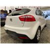 Image 14 : PARKSVILLE - 2013 KIA RIO WHITE 280212 KMS - B812006