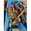 Image 1 : 500 -- LARGE TOTE OF TOOLS