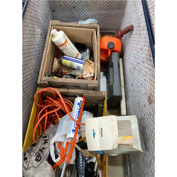 507 -- STEAMER TRUNK OF TOOLS