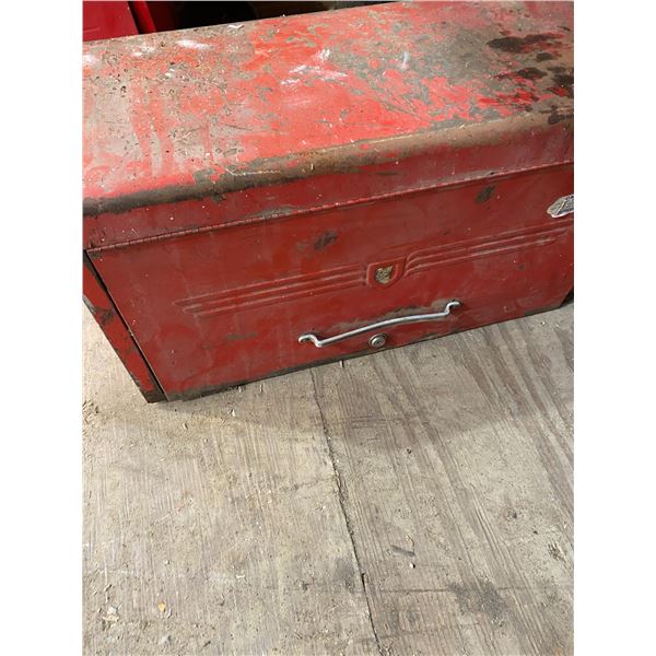543 -- LARGE RED TOOL BOX