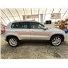 Image 11 : PARKSVILLE - 2009 VOLKSWAGEN TIGUAN GREY 224529 KMS - P533793