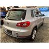 Image 15 : PARKSVILLE - 2009 VOLKSWAGEN TIGUAN GREY 224529 KMS - P533793