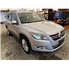 Image 9 : PARKSVILLE - 2009 VOLKSWAGEN TIGUAN GREY 224529 KMS - P533793