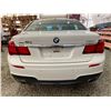 Image 18 : PARKSVILLE - 2013 BMW 750I WHITE 65641 KMS - J223981A