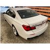 Image 22 : PARKSVILLE - 2013 BMW 750I WHITE 65641 KMS - J223981A