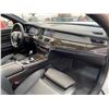 Image 38 : PARKSVILLE - 2013 BMW 750I WHITE 65641 KMS - J223981A
