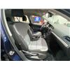 Image 39 : PARKSVILLE - 2016 VW E GOLF BLUE 82835 KMS - D915011