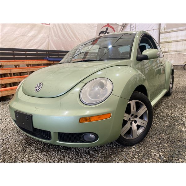 PARKSVILLE - 2006 VOLKSWAGEN BEETLE GREEN 178594 KMS - D416740