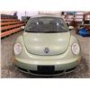 Image 6 : PARKSVILLE - 2006 VOLKSWAGEN BEETLE GREEN 178594 KMS - D416740