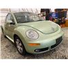 Image 8 : PARKSVILLE - 2006 VOLKSWAGEN BEETLE GREEN 178594 KMS - D416740