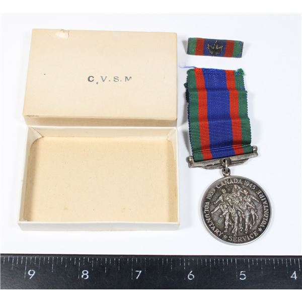 #258 WW2 Canadian Volunteer Service Medal Boxed