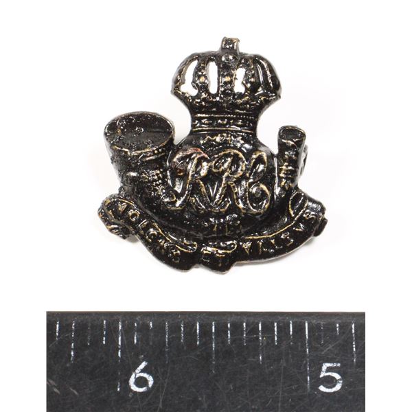 #341 Royal Rifles Of Canada Collar Badge