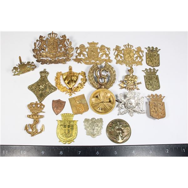 #461 Lot of 19 European Military Dutch Badges
