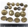 Image 1 : #475 Kings Crown Canada NPC Buttons Parks Canada