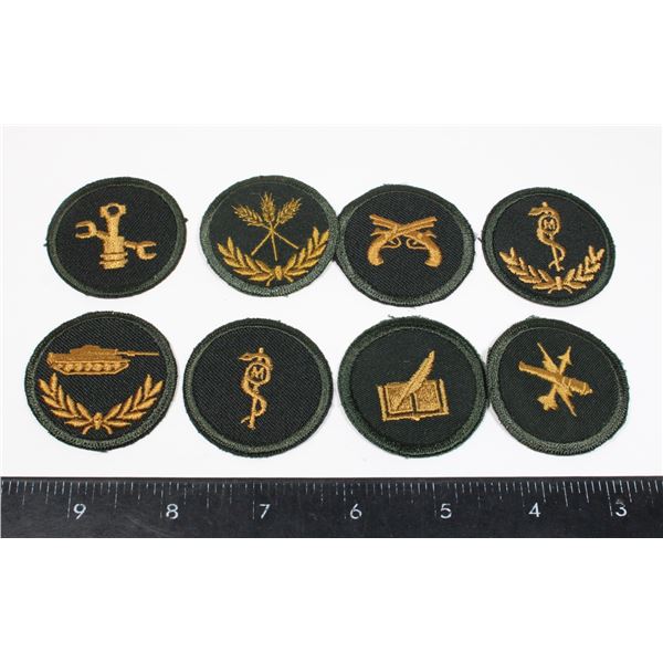 #534 8 Canadian Military Trade Insignia Green