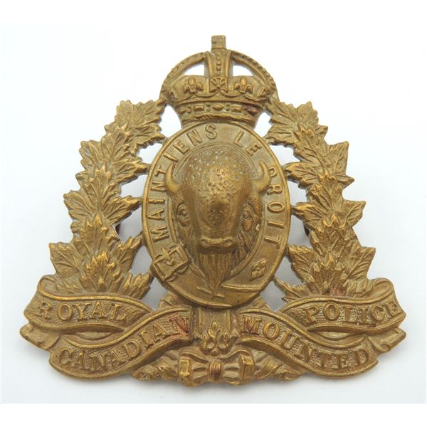 #559 WW2 Royal Canadian Mounted Police Cap Badge