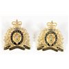 Image 4 : #565 1960's RCMP Cap Badge w/ Pressed Back Collars