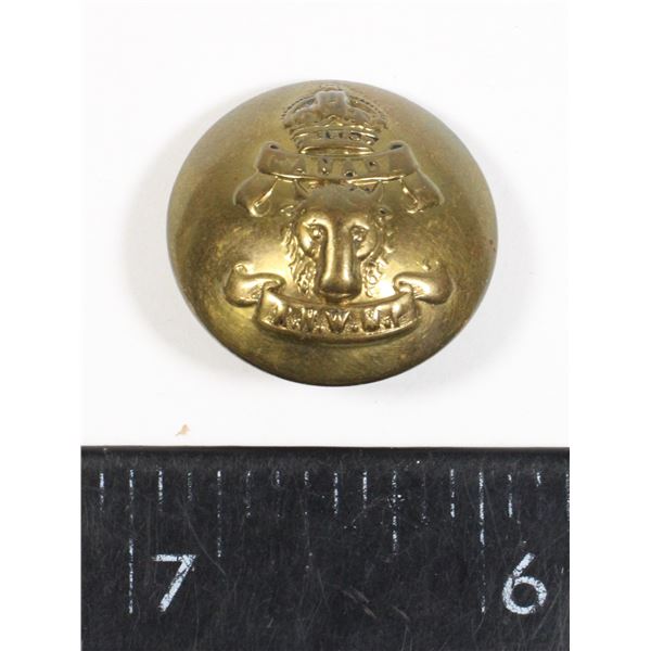 #578 Royal North West Mouned Police Button