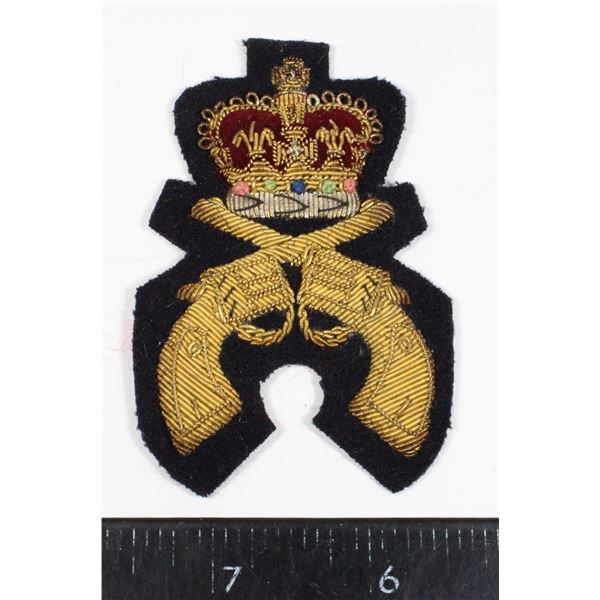 #582  RCMP Crossed Revolvers Marksman Badge