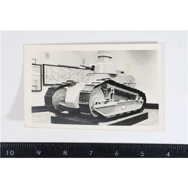 #763 Imperai War Museum card WW1 French Tank