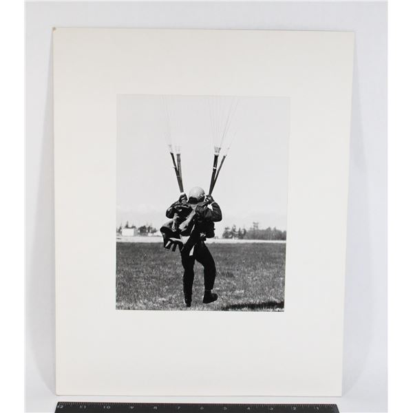 #878 Photograph Canadian Military Parachute land