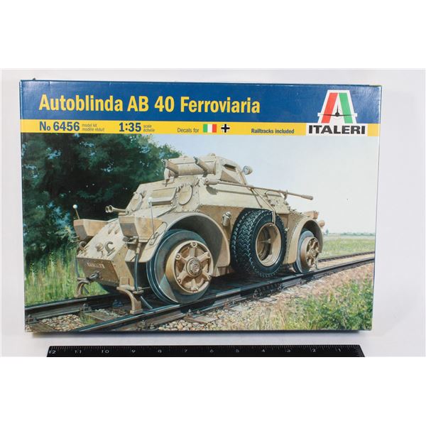 #1238 Italeri 1:35 Autoblinda AB 40 Ferroviaria