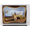 Image 1 : #1241 Sealed wood Covered Wagon Model