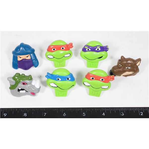 #1335 Teenage Muntant Ninja Turtles 1990 Ring Set