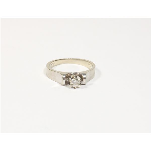 #1513 Vintage Costume Jewelry Ring (Size 5.5)