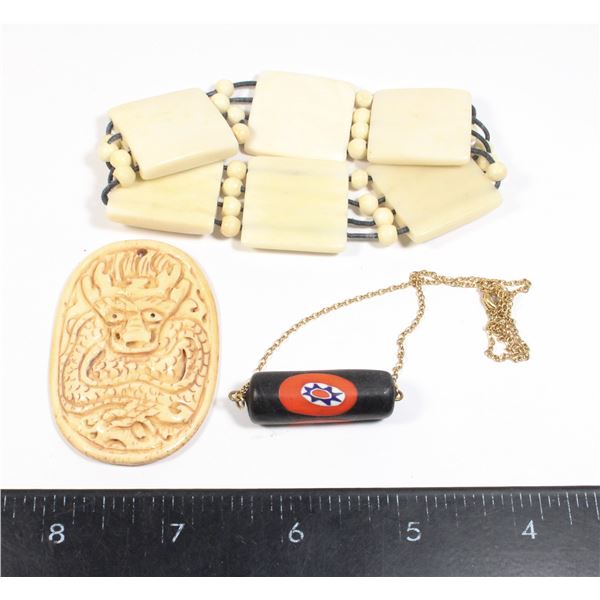 #1530 Lot of Assorted Costume Jewelry