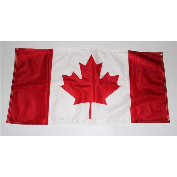#1642 Canadian Flag 34 x 17