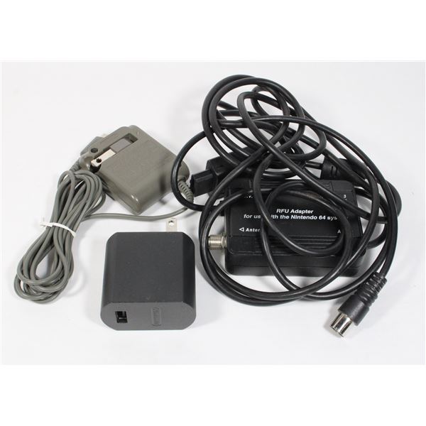 NINTENDO DS LITE AC ADAPTOR USG-002 ACCESSORY,
