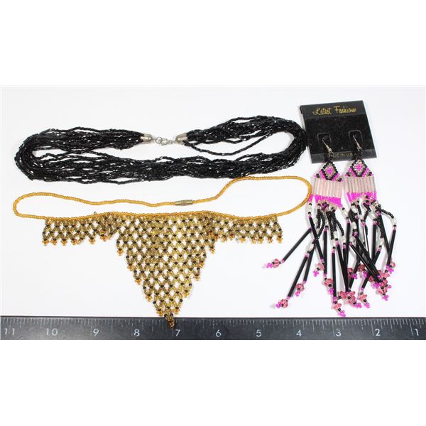 BEADED COSTUME JEWELRY LADIES NECKLACE