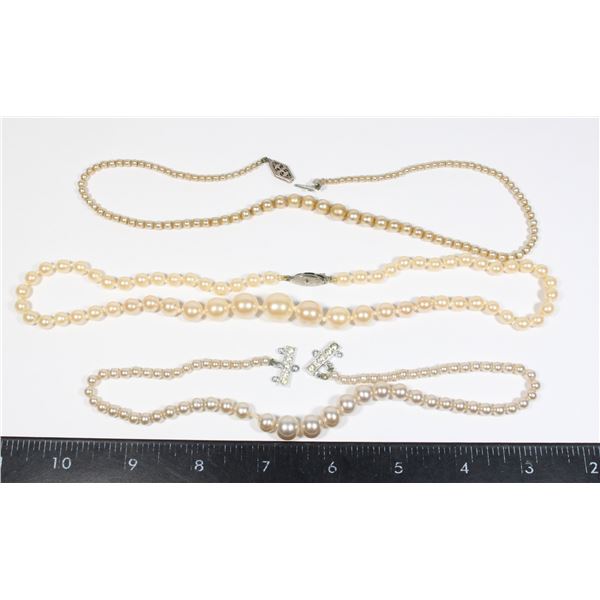 THREE COSTUME JEWELRY LADIES NECKLACE PEARL STYLE