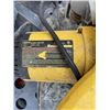 Image 4 : DEWALT 14 INCH CHOP SAW MODEL D28710