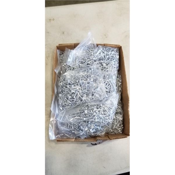 APPROX 2,000 NEW 1 INCH STAINLESS SCREWS