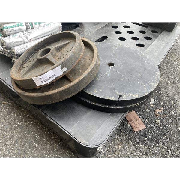 4 WEIGHT PLATES, 25,35 AND 2 50LB