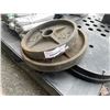 Image 2 : 4 WEIGHT PLATES, 25,35 AND 2 50LB
