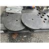 Image 5 : 4 WEIGHT PLATES, 25,35 AND 2 50LB