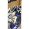 Image 3 : LOT OF VARIOUS WATER SHOES AND WET BAGS