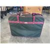 Image 3 : 2 LARGE VINTAGE SUITCASES