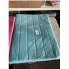 Image 5 : 6 NEW SOFT MEMORY FOAM BATH MATTS, 3 ARE 19 X 31, 3 ARE 23 X 35