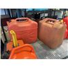 Image 3 : 7 JERRY CANS