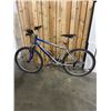 Image 1 : ROCKY MOUNTAIN HAMMER RACE MOUNTAIN BIKE